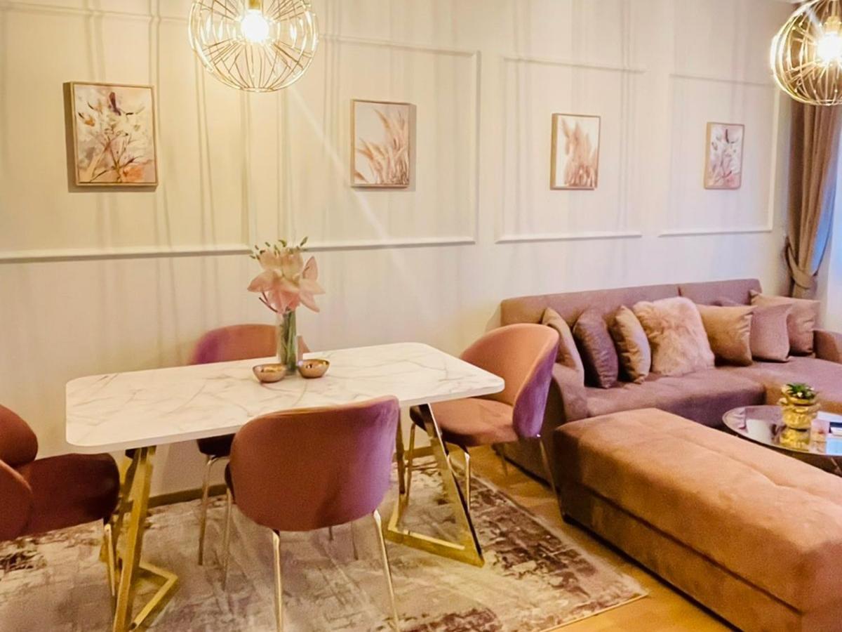 바냐루카 Stan Na Dan "Apartman Purple" 아파트 외부 사진
