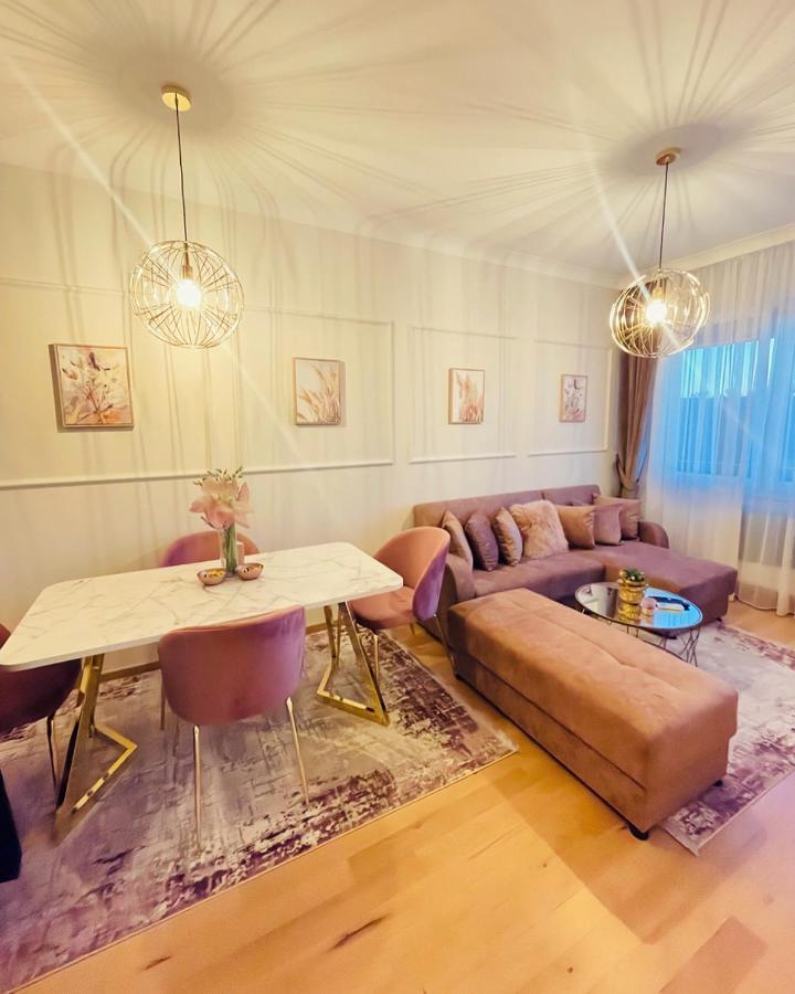바냐루카 Stan Na Dan "Apartman Purple" 아파트 외부 사진